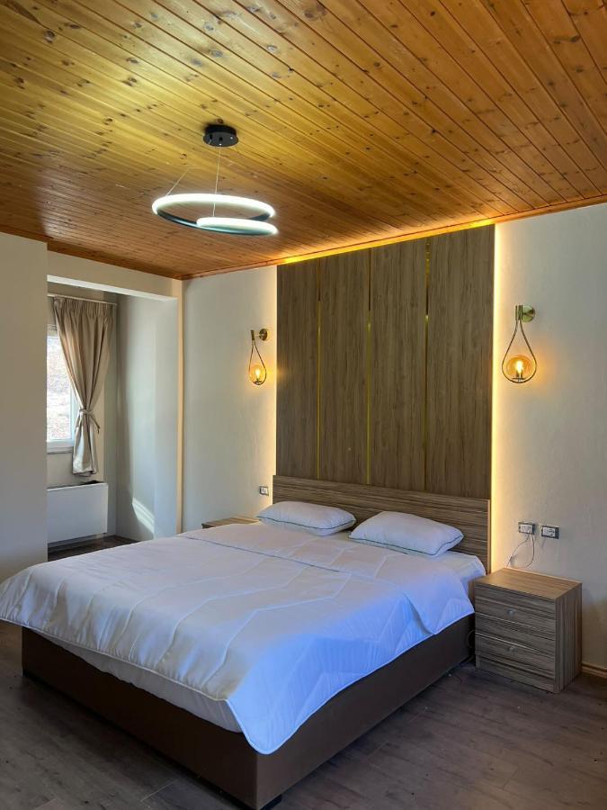 Bujtina Shehu Hotell Kukes Eksteriør bilde